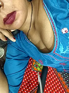 Snapshot of Sharmila-Singh chatting on 1, 7, 2026 Sharmila-Singh online show from 1, 7, 2026