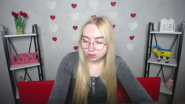 Snapshot of BeatriceFly chatting on 16, 12, 2024 BeatriceFly online show from 16, 12, 2024