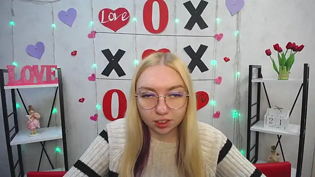 Snapshot of BeatriceFly chatting on 22, 1, 2025 BeatriceFly online show from 22, 1, 2025