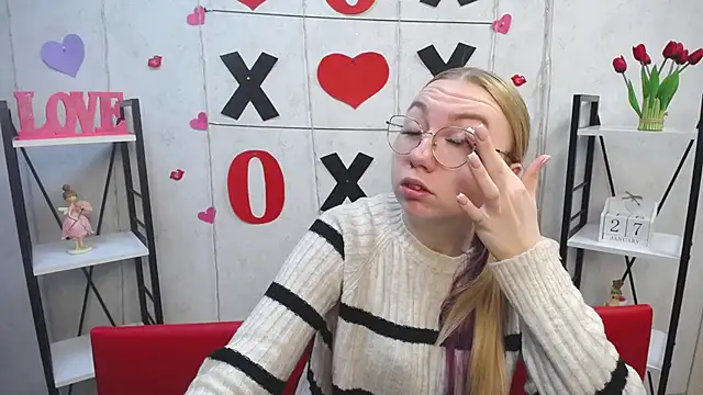 Snapshot of BeatriceFly chatting on 27, 1, 2025 BeatriceFly online show from 27, 1, 2025