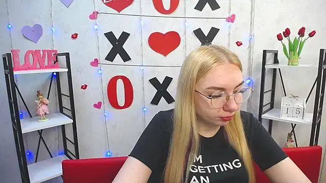 Snapshot of BeatriceFly chatting on 15, 3, 2025 BeatriceFly online show from 15, 3, 2025