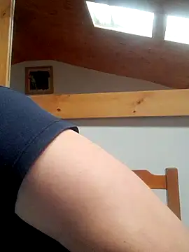 Snapshot of skayhot_ chatting on 26, 5, 2026 skayhot online show from 26, 5, 2026