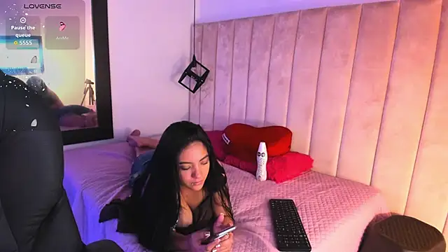 miichael black online show from 21, 11, 2025