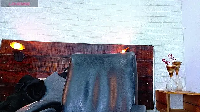 Snapshot of Celeste_sanz chatting on 21, 11, 2025 Celeste sanz online show from 21, 11, 2025