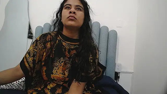 Snapshot of iniyalaboni chatting on 18, 2, 2025 iniyalaboni online show from 18, 2, 2025