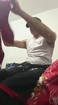 Snapshot of juanklkkp chatting on 28, 11, 2025 juanklkkp online show from 28, 11, 2025