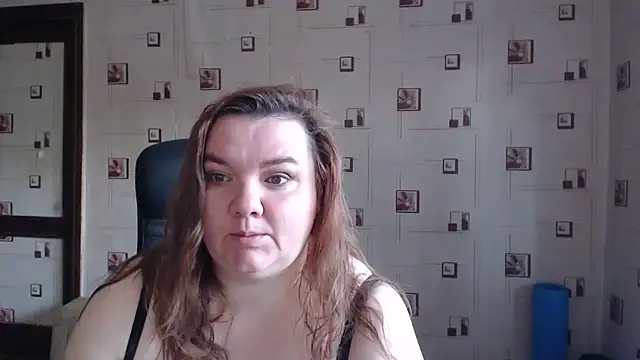 Snapshot of TasyaBigTTs chatting on 25, 5, 2026 TasyaBigTTs online show from 25, 5, 2026