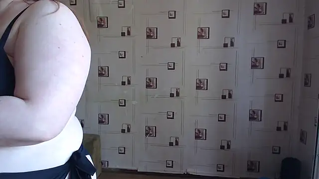 Snapshot of TasyaBigTTs chatting on 16, 6, 2026 TasyaBigTTs online show from 16, 6, 2026