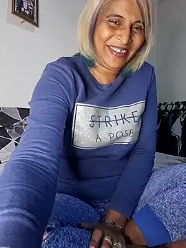 Snapshot of Goodgirlsue_77 chatting on 29, 4, 2026 Goodgirlsue 77 online show from 29, 4, 2026
