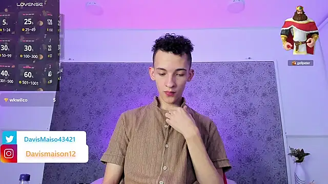 Snapshot of Maisondavis_ chatting on 18, 2, 2025 Maisondavis online show from 18, 2, 2025