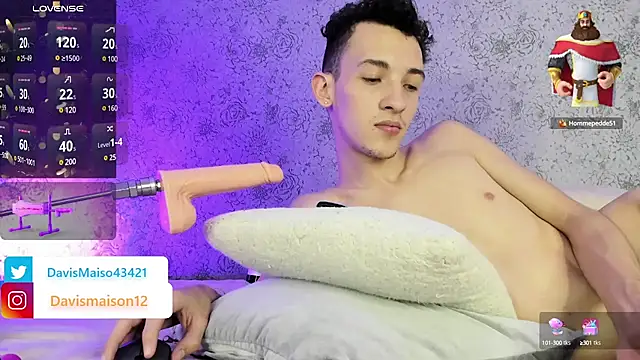 Snapshot of Maisondavis_ chatting on 27, 2, 2025 Maisondavis online show from 27, 2, 2025