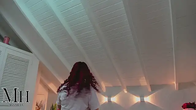 MizzHell online show from 12, 4, 2026