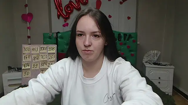 IsabelBlackberry online show from 19, 9, 2025