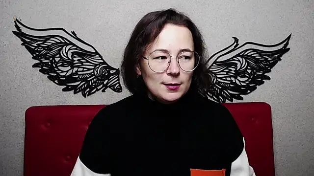 MarieSho online show from 5, 2, 2025