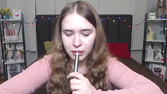 Snapshot of LauraHlot chatting on 22, 1, 2025 LauraHlot online show from 22, 1, 2025