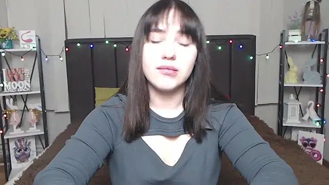Snapshot of LauraHlot chatting on 28, 1, 2025 LauraHlot online show from 28, 1, 2025