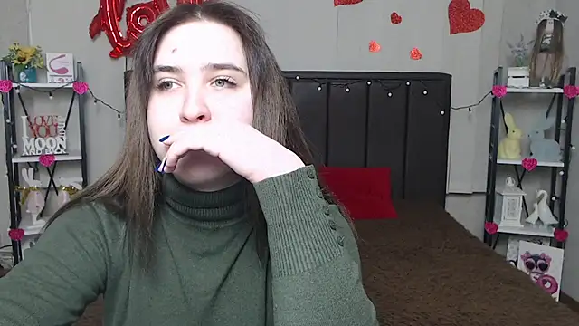 Snapshot of LauraHlot chatting on 20, 2, 2025 LauraHlot online show from 20, 2, 2025