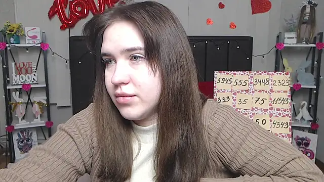 Snapshot of LauraHlot chatting on 3, 3, 2025 LauraHlot online show from 3, 3, 2025