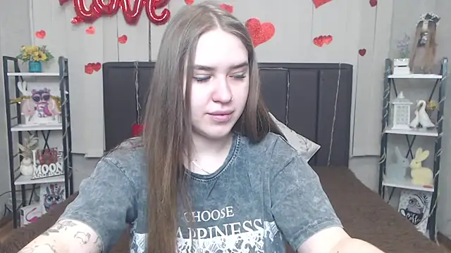 Snapshot of LauraHlot chatting on 12, 5, 2026 LauraHlot online show from 12, 5, 2026