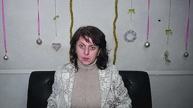 LuciaMii online show from 16, 1, 2025