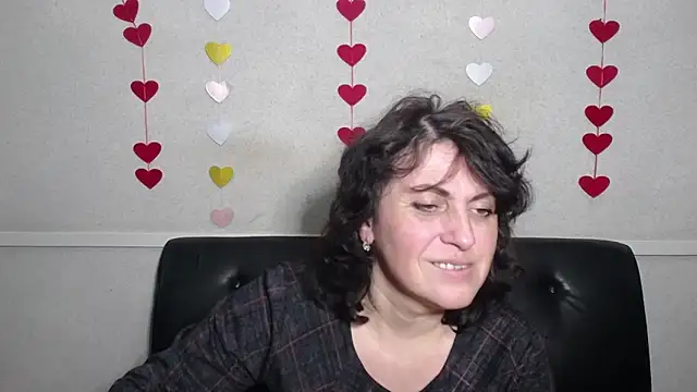 LuciaMii online show from 7, 2, 2025