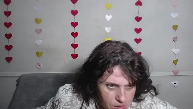 LuciaMii online show from 2, 3, 2025