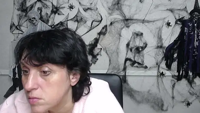 LuciaMii online show from 22, 10, 2025