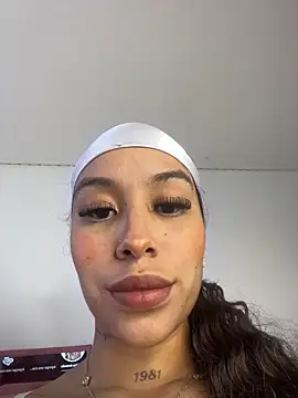 MarieLeon online show from 22, 5, 2026