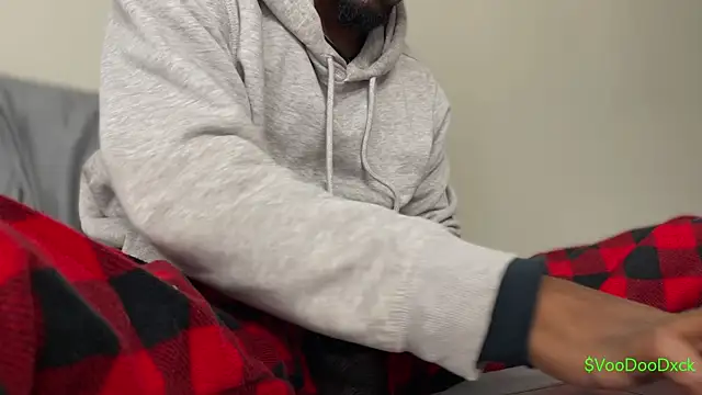 Snapshot of MobyDxck chatting on 14, 12, 2025 MobyDxck online show from 14, 12, 2025