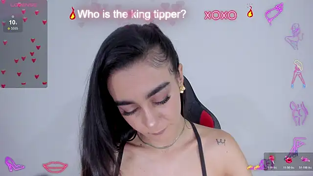 Snapshot of serafelle chatting on 28, 11, 2025 serafelle online show from 28, 11, 2025