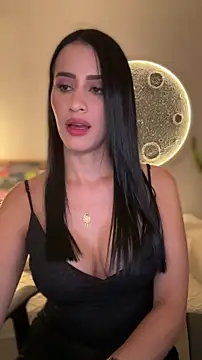 Snapshot of SarahhSmitth1 chatting on 24, 4, 2026 SarahhSmitth1 online show from 24, 4, 2026