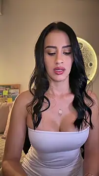 Snapshot of SarahhSmitth1 chatting on 22, 5, 2026 SarahhSmitth1 online show from 22, 5, 2026