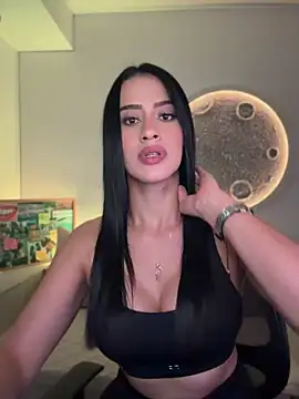 Snapshot of SarahhSmitth1 chatting on 4, 6, 2026 SarahhSmitth1 online show from 4, 6, 2026