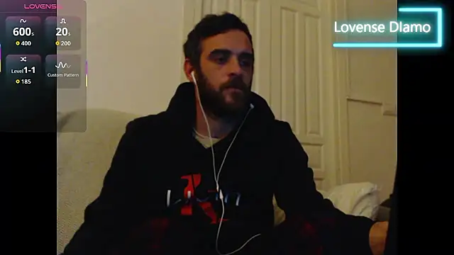 Snapshot of _NakedChef_ chatting on 16, 1, 2026 NakedChef online show from 16, 1, 2026