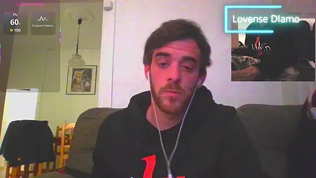 Snapshot of _NakedChef_ chatting on 25, 2, 2026 NakedChef online show from 25, 2, 2026