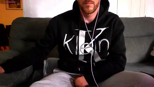 Snapshot of _NakedChef_ chatting on 27, 2, 2026 NakedChef online show from 27, 2, 2026