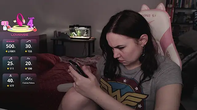 Snapshot of SexyWitch_666 chatting on 27, 7, 2026 SexyWitch 666 online show from 27, 7, 2026