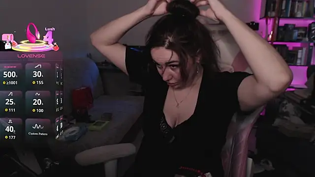 Snapshot of SexyWitch_666 chatting on 31, 7, 2026 SexyWitch 666 online show from 31, 7, 2026