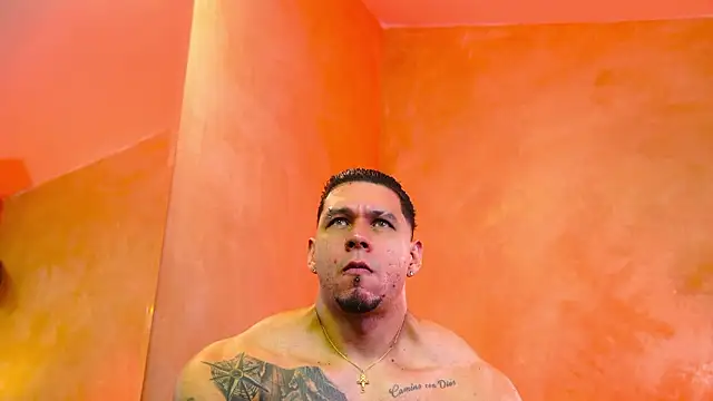 MassimoWalton2 online show from 6, 3, 2026