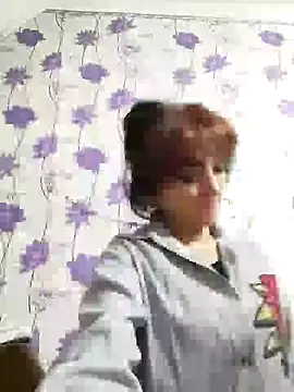 Snapshot of SweetLeila40 chatting on 30, 12, 2024 SweetLeila40 online show from 30, 12, 2024