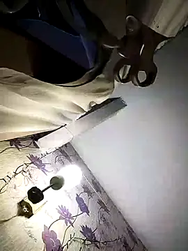 Snapshot of SweetLeila40 chatting on 30, 1, 2025 SweetLeila40 online show from 30, 1, 2025