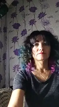 Snapshot of SweetLeila40 chatting on 7, 2, 2025 SweetLeila40 online show from 7, 2, 2025