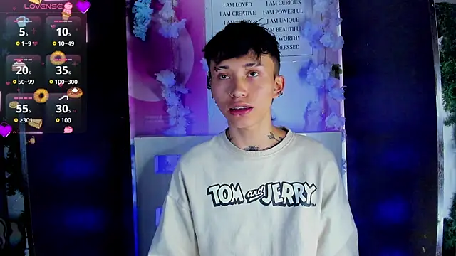 Snapshot of juniior_2311_ chatting on 10, 2, 2025 juniior 2311 online show from 10, 2, 2025