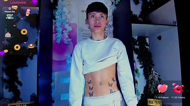 Snapshot of juniior_2311_ chatting on 18, 2, 2025 juniior 2311 online show from 18, 2, 2025