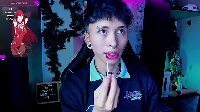 Snapshot of juniior_2311_ chatting on 14, 3, 2025 juniior 2311 online show from 14, 3, 2025