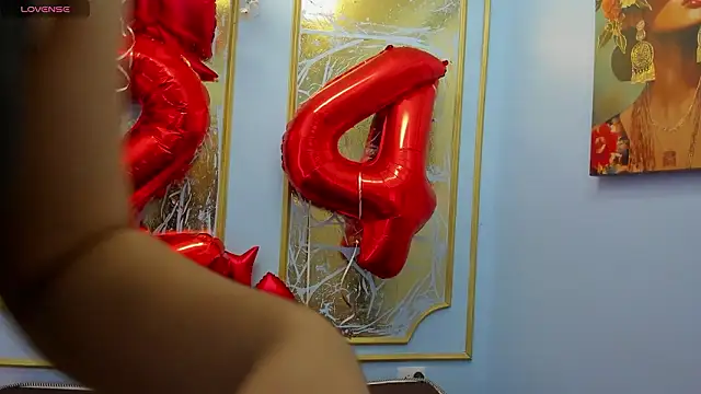 melaniecooperr online show from 11, 2, 2026