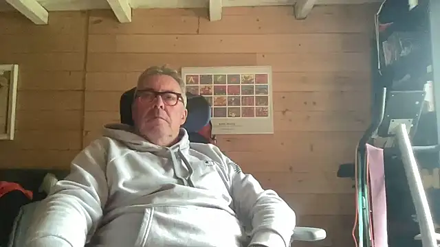 Snapshot of lelohop chatting on 14, 4, 2026 lelohop online show from 14, 4, 2026