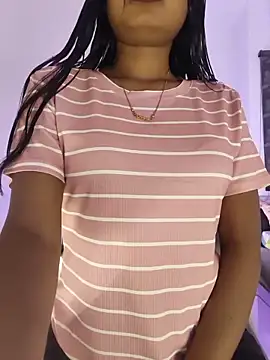 yhona darling online show from 26, 5, 2026