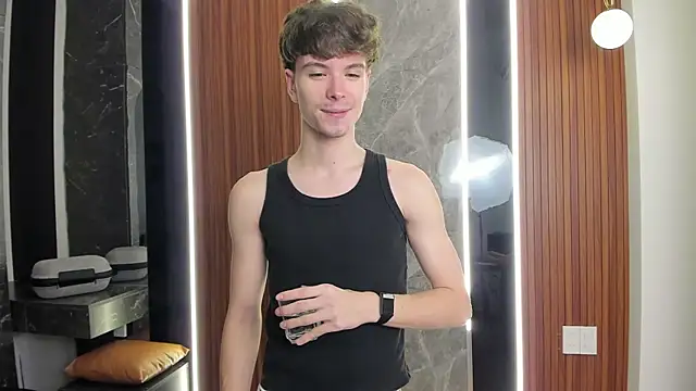 Snapshot of calvin_love_you chatting on 6, 5, 2026 calvin love you online show from 6, 5, 2026