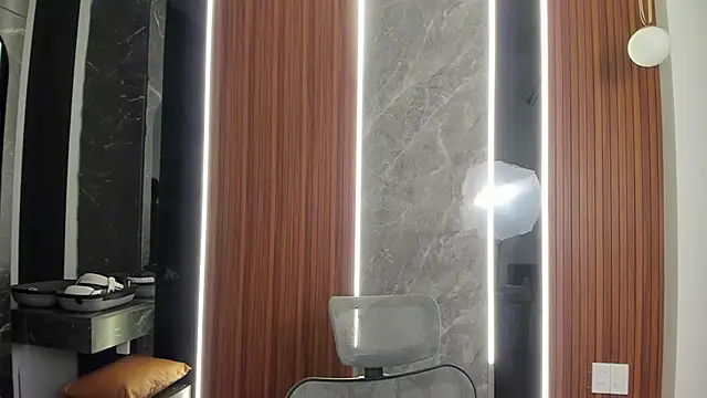 Snapshot of calvin_love_you chatting on 31, 5, 2026 calvin love you online show from 31, 5, 2026